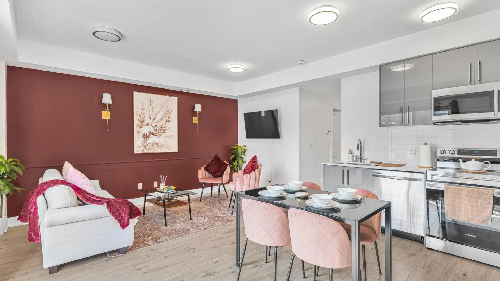 Vibrant 2Br Gateway With Free Parking & 7 Mins To The Falls شلالات نياغارا شقة