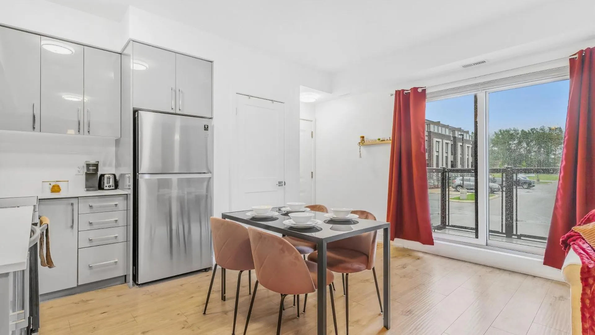 Vibrant 2Br Gateway With Free Parking & 7 Mins To The Falls شلالات نياغارا